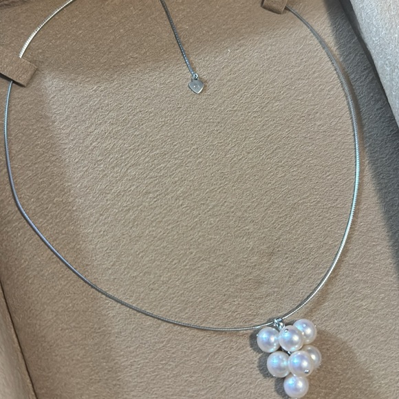 Necklace - Picture 12 of 17